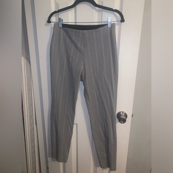 High-Rise Slim Fit Gray Pants - Picture 2 of 2